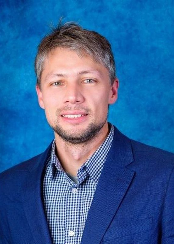 Oleg kim headshot